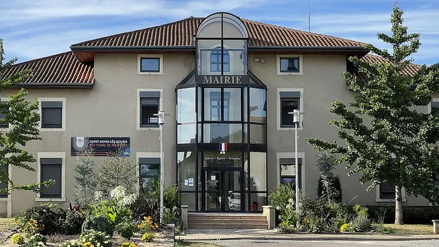 Photo de Saint-Denis-lès-Bourg