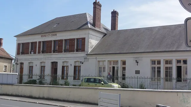 Photo de Bourg-et-Comin