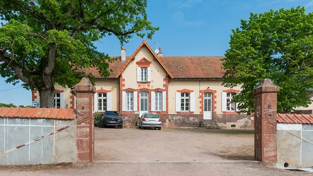 Photo de Liernolles