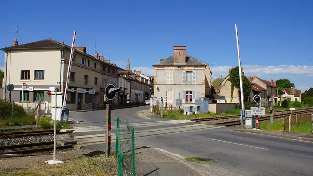 Photo de Vallon-en-Sully