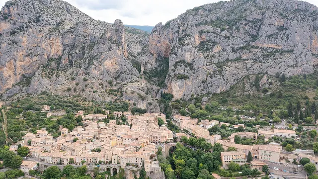 Photo de Moustiers-Sainte-Marie
