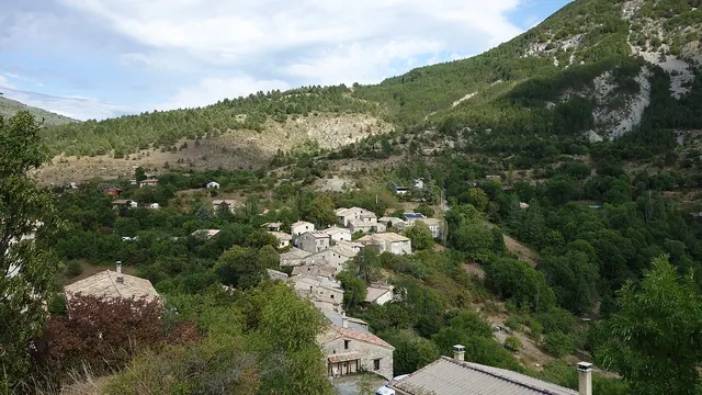 Photo de Éourres