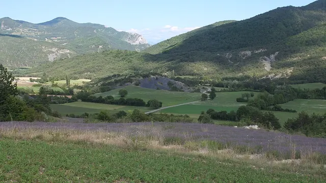 Photo de Étoile-Saint-Cyrice