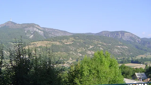 Photo de Saint-Étienne-le-Laus