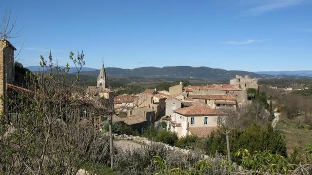 Photo de Labastide-de-Virac