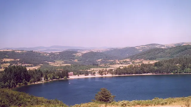 Photo de Le Lac-d'Issarlès