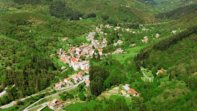Photo de Marcols-les-Eaux