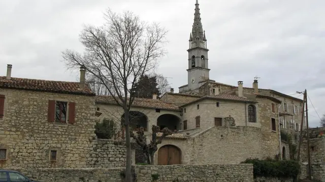 Photo de Saint-André-de-Cruzières