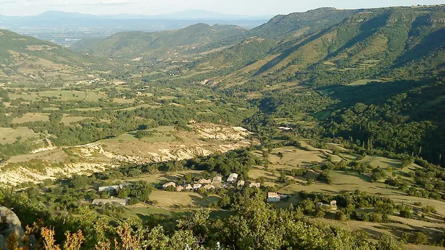 Photo de Saint-Pierre-la-Roche