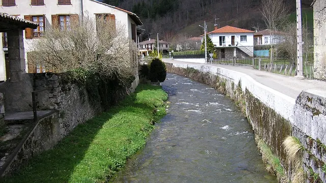 Photo de Fougax-et-Barrineuf