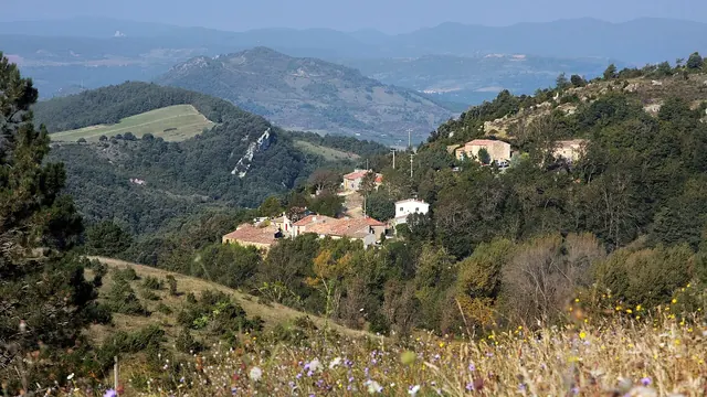Photo de Saint-Just-et-le-Bézu