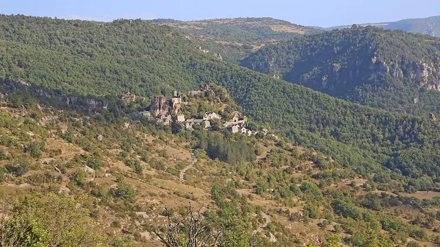 Photo de Saint-André-de-Vézines