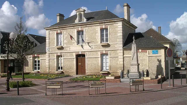 Photo de Démouville