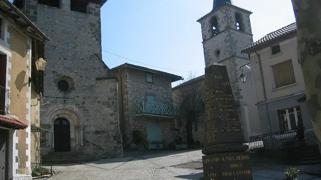 Photo de Saint-Santin-de-Maurs