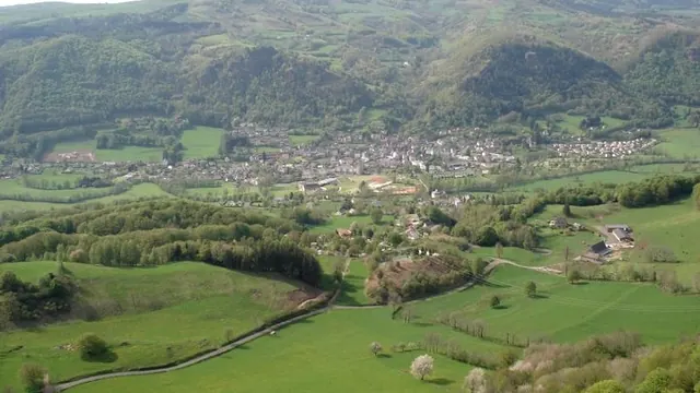 Photo de Vic-sur-Cère