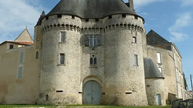 Photo de Barbezieux-Saint-Hilaire