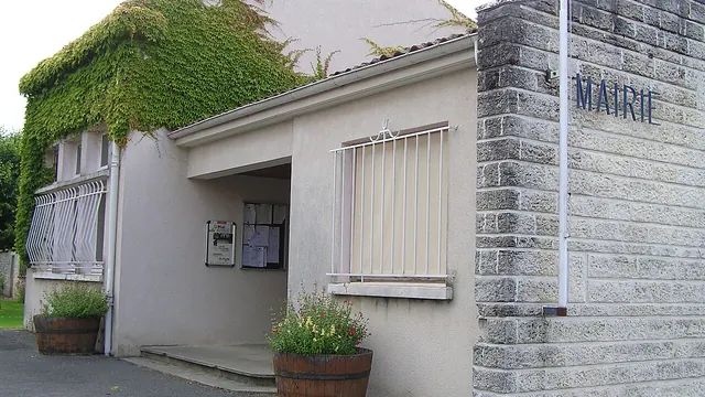 Photo de Louzac-Saint-André