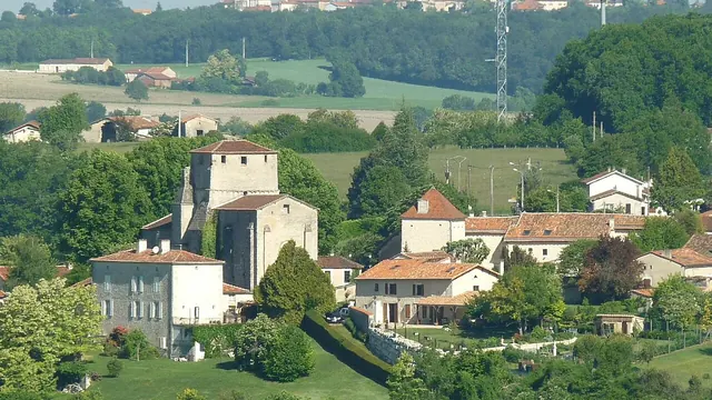 Photo de Saint-Amant-de-Montmoreau