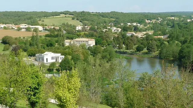 Photo de Touvre