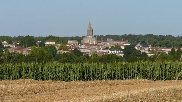 Photo de Pont-l'Abbé-d'Arnoult