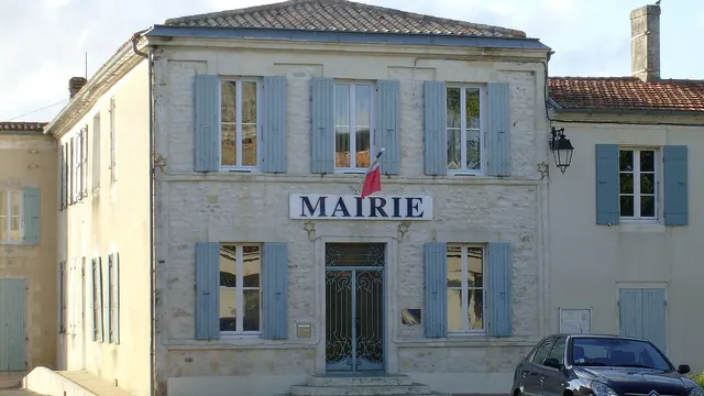 Photo de Saint-Just-Luzac