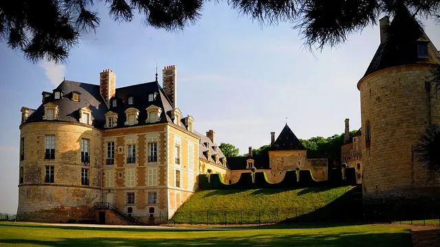 Photo de Apremont-sur-Allier