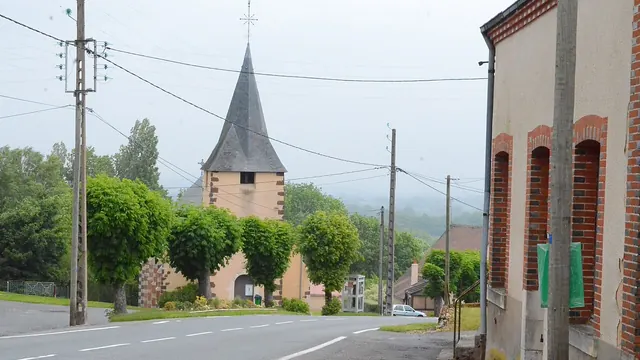 Photo de Dampierre-en-Crot