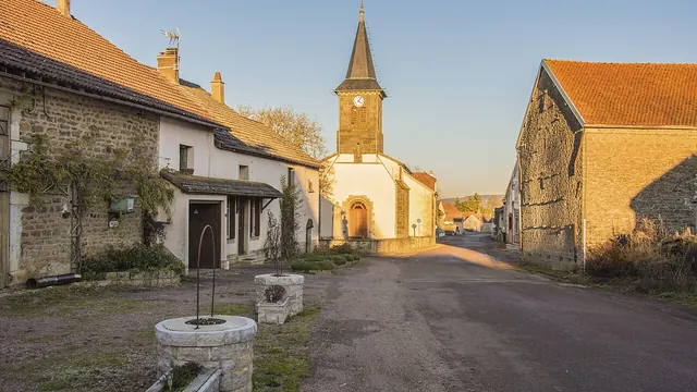 Photo de Cussy-le-Châtel