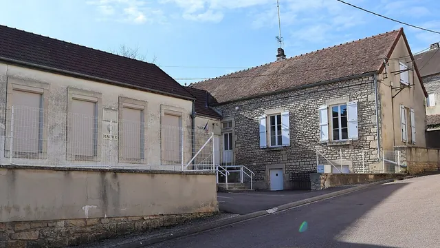 Photo de Lucenay-le-Duc