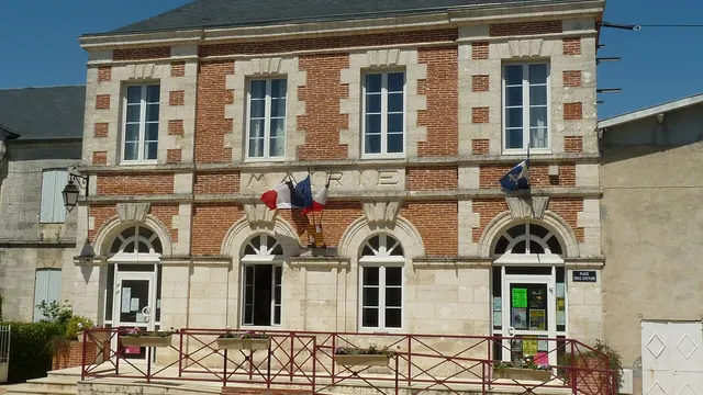 Photo de La Roche-Chalais