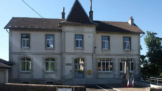 Photo de Adam-lès-Vercel