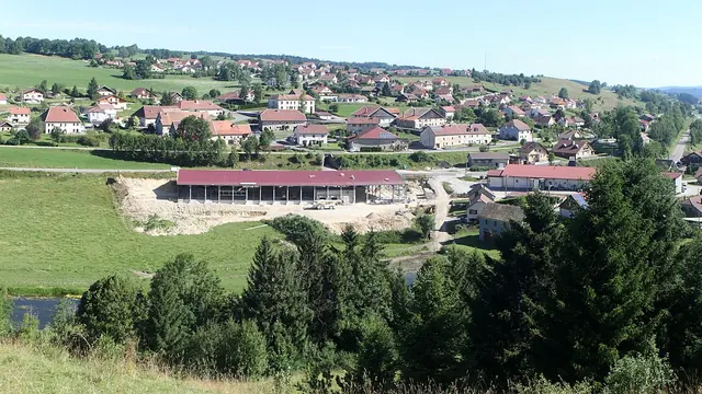 Photo de Maisons-du-Bois-Lièvremont