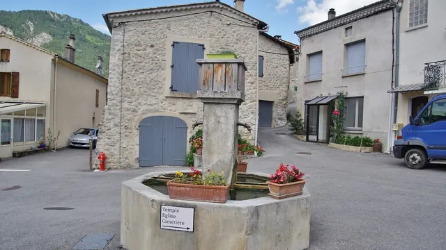 Photo de Ponet-et-Saint-Auban
