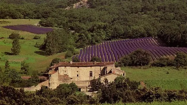 Photo de Roche-Saint-Secret-Béconne