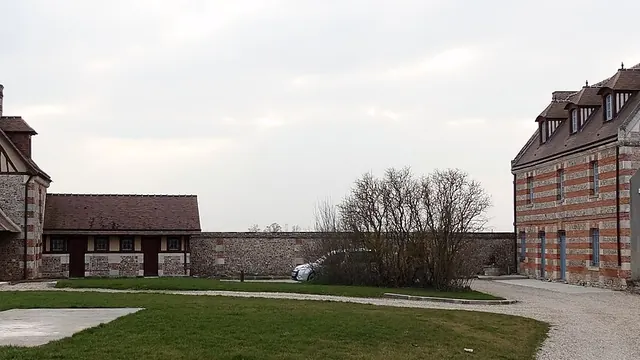 Photo de Sainte-Colombe-la-Commanderie