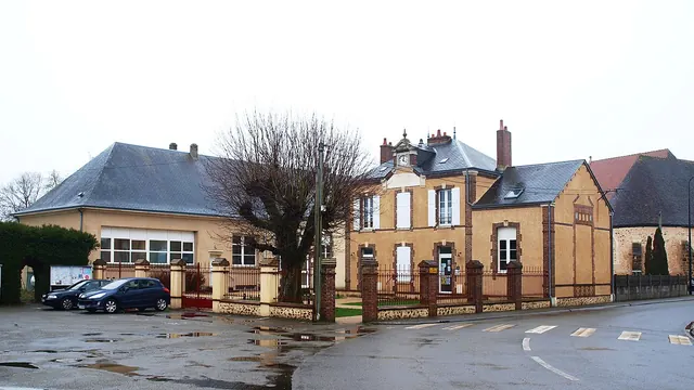 Photo de Dampierre-sous-Brou