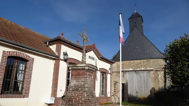 Photo de Les Pinthières