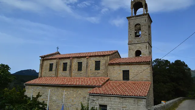 Photo de Azilone-Ampaza