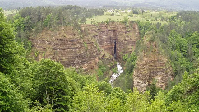 Photo de Saint-Sauveur-Camprieu