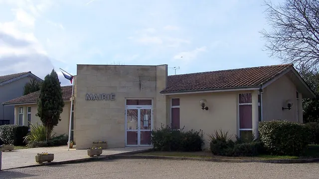 Photo de Lamothe-Landerron