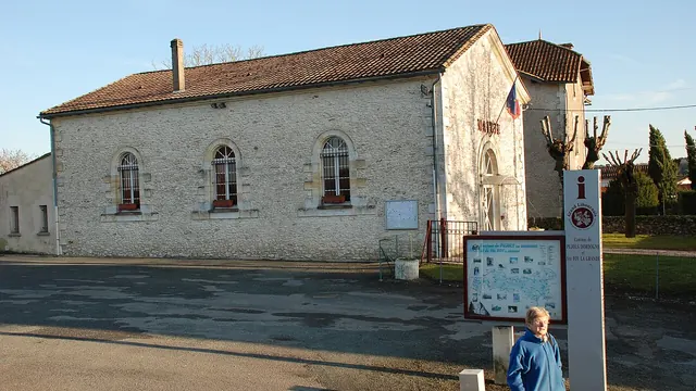 Photo de La Roquille