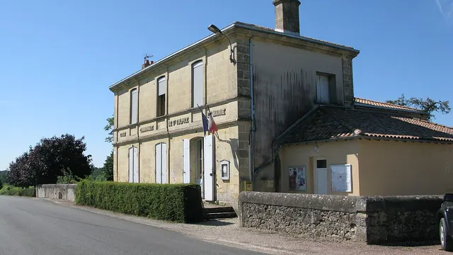 Photo de Saint-Sulpice-de-Pommiers