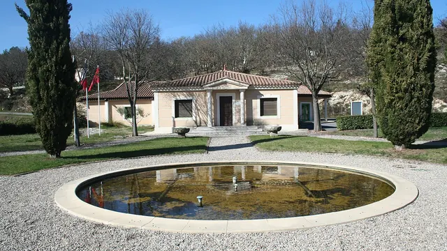 Photo de Moulès-et-Baucels