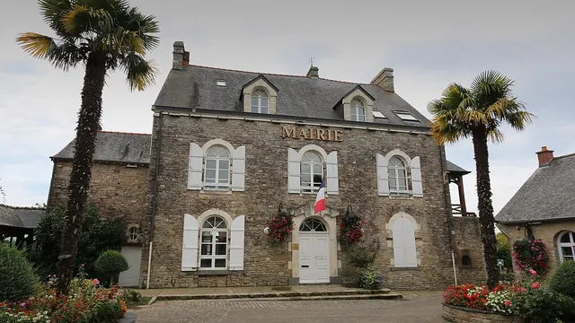 Photo de Bourg-des-Comptes