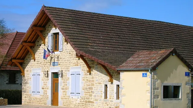 Photo de Oussières