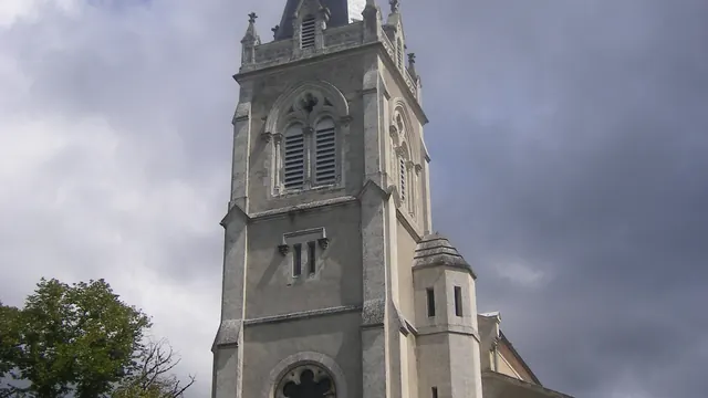 Photo de Saint-Julien-en-Born