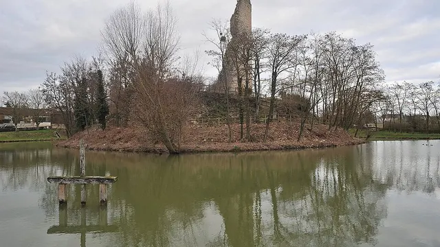 Photo de Coulommiers-la-Tour