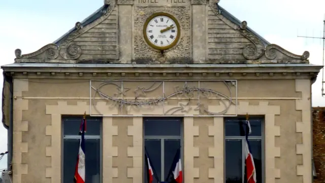 Photo de Oucques La Nouvelle