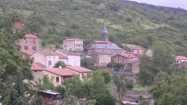 Photo de Grenier-Montgon