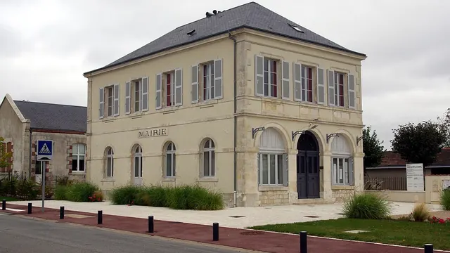 Photo de Autry-le-Châtel